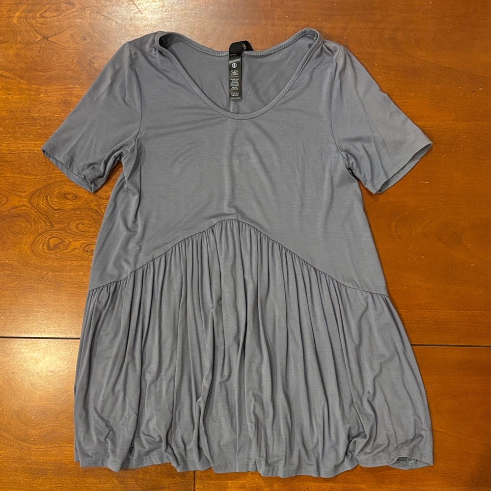 Agnes‎ & Dora Muse Top. Steel Blue.  NWT. XS.